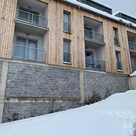 Jestřáb